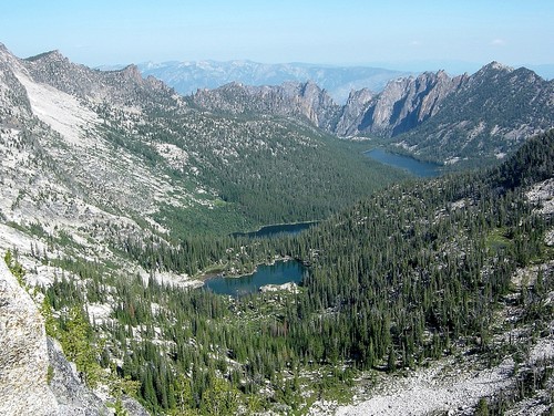 Bighorn Crags Lakes